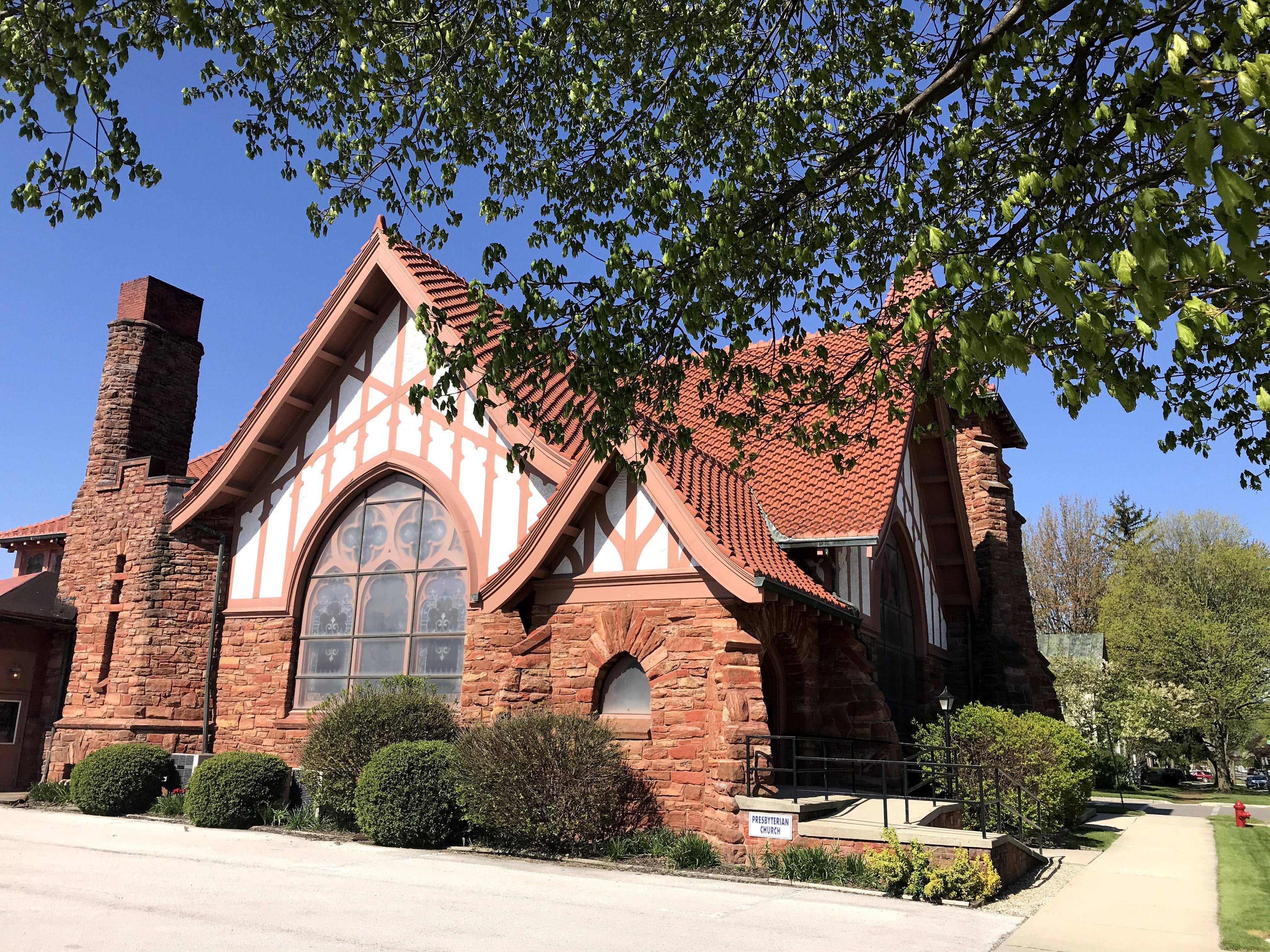 Annual Trek for Annuals Yields Architect Frank Packard Pink